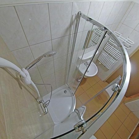 Hostel "Na Bocianowie" Bydgoszcz Eksteriør billede