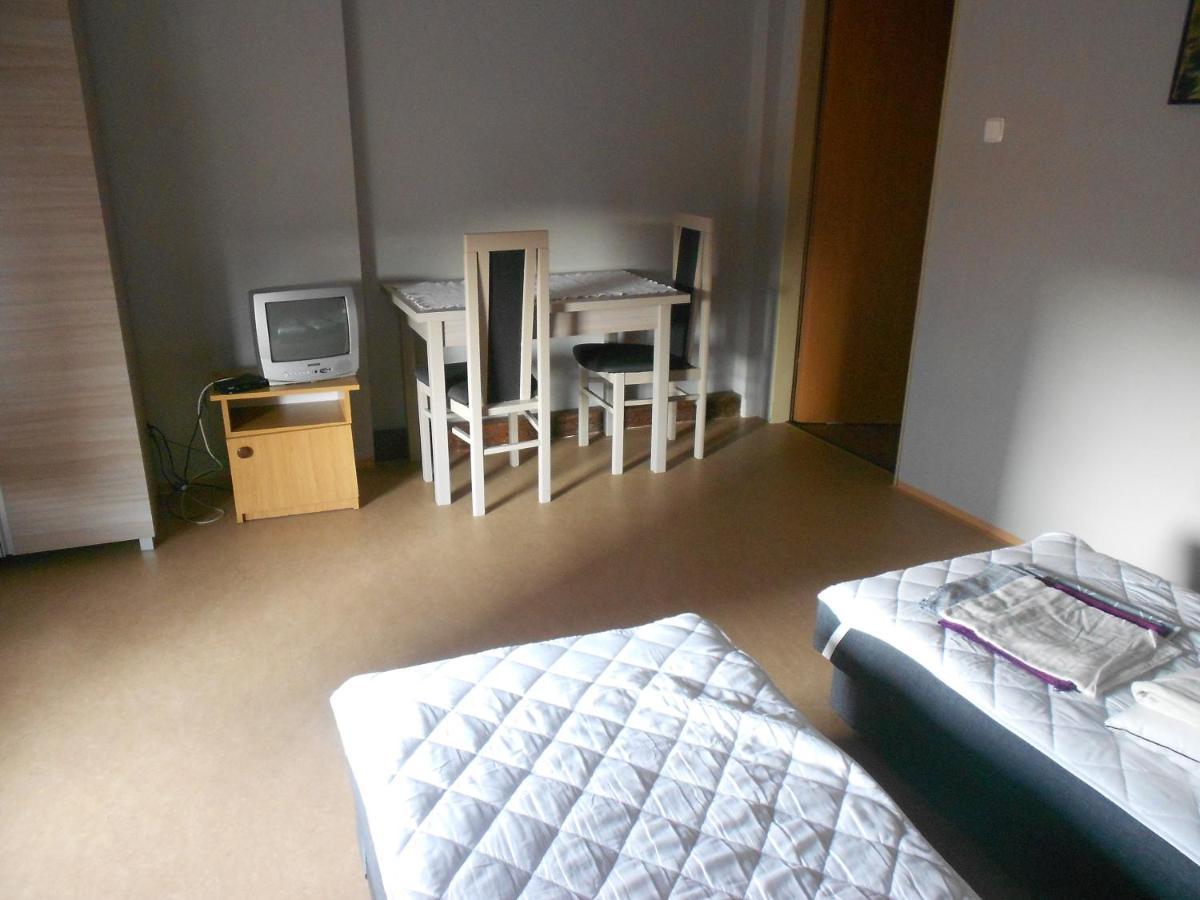 Hostel "Na Bocianowie" Bydgoszcz Eksteriør billede