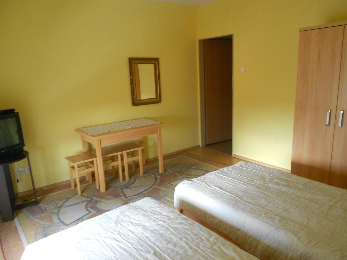 Hostel "Na Bocianowie" Bydgoszcz Eksteriør billede