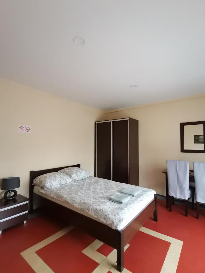 Hostel "Na Bocianowie" Bydgoszcz Eksteriør billede