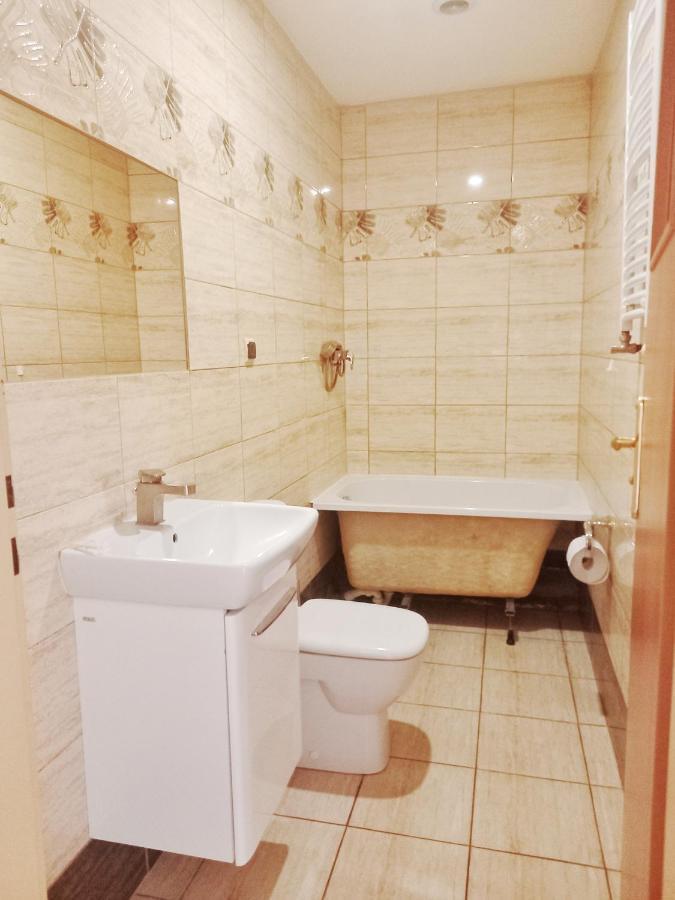 Hostel "Na Bocianowie" Bydgoszcz Eksteriør billede